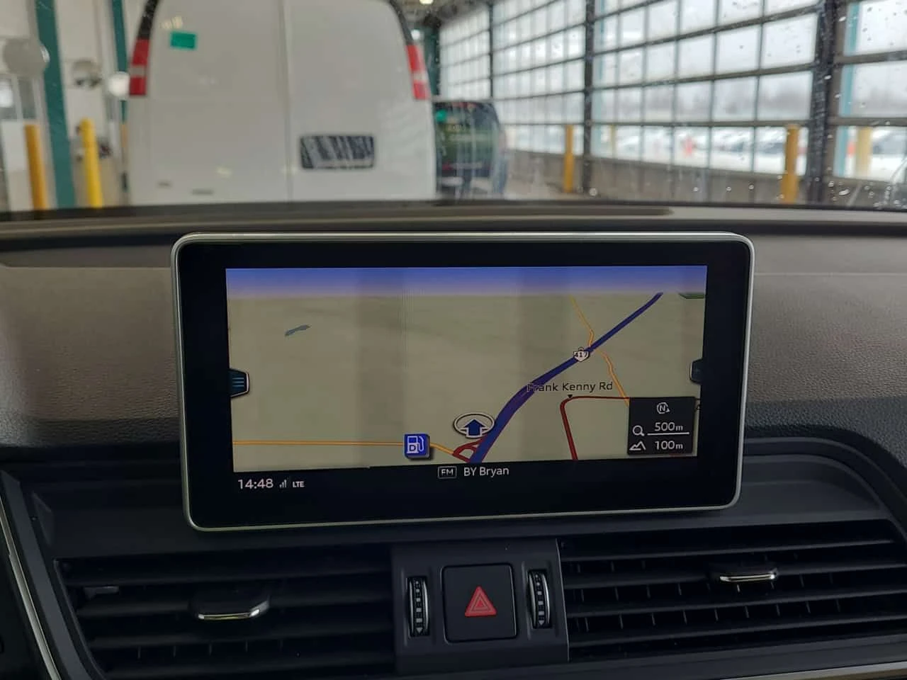 Audi Q5 PRESTIGE | PANO | ДИСТРОНИК | KEYLESS | CARFAX, снимка 11 - Автомобили и джипове - 53928348