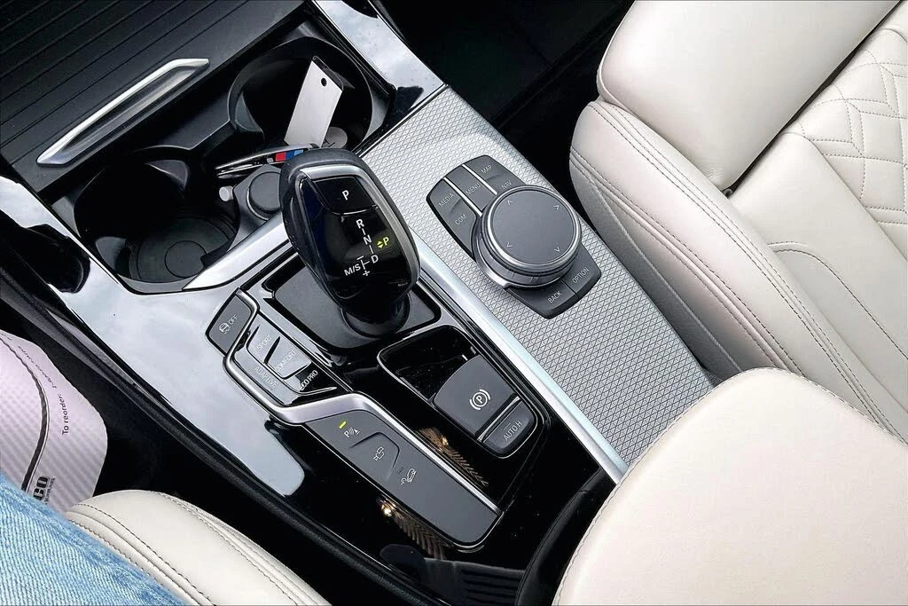 BMW X3 AWD* АвтоКредит* (ЦЕНА ДО БГ), снимка 12 - Автомобили и джипове - 54042083