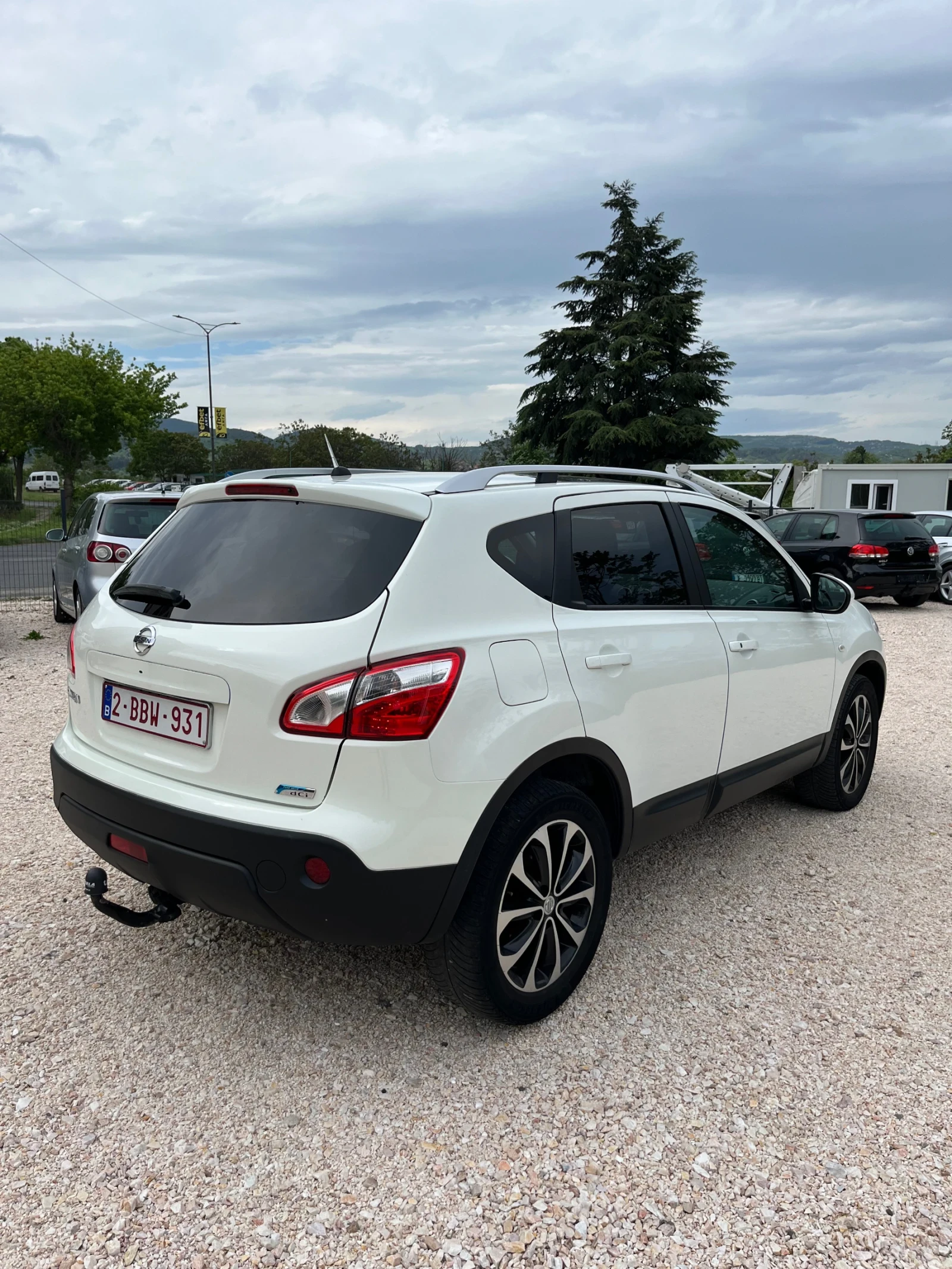 Nissan Qashqai 1.6 DCi TEKNA, снимка 6 - Автомобили и джипове - 54943297