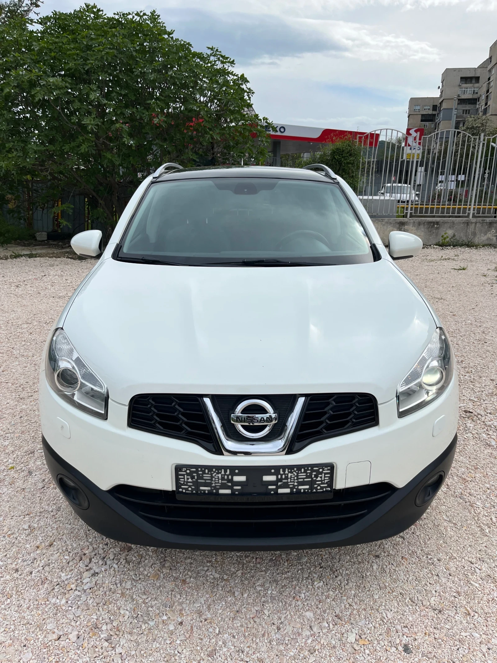 Nissan Qashqai 1.6 DCi TEKNA, снимка 4 - Автомобили и джипове - 54943297
