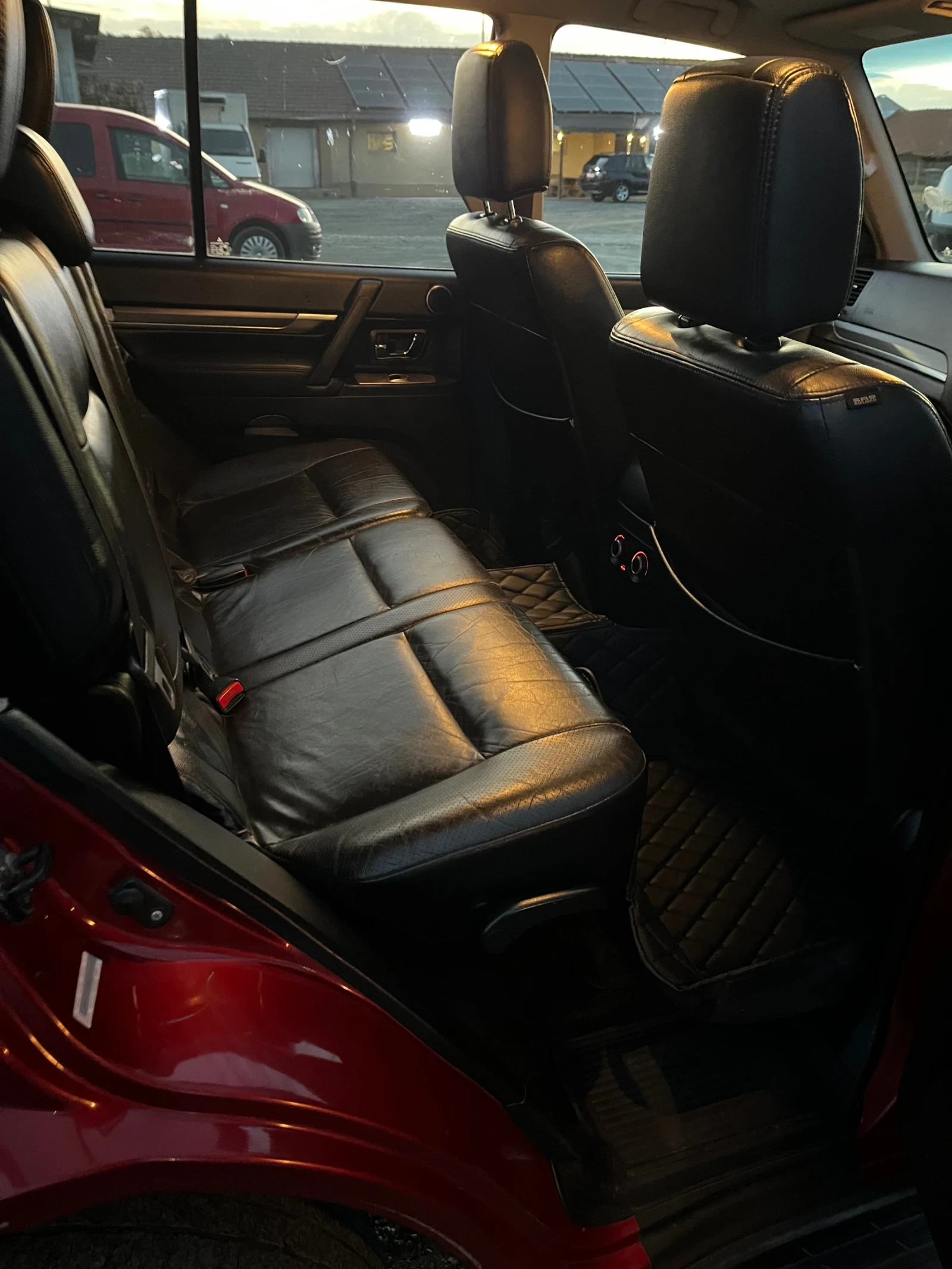 Mitsubishi Pajero 3.2 DI.D 7 ������ | Mobile.bg � ����������� 12