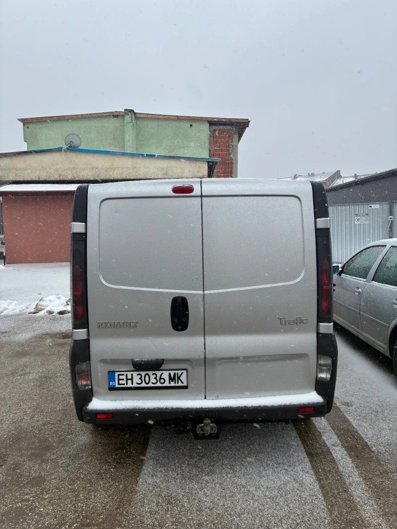Renault Trafic, снимка 6 - Бусове и автобуси - 53134916