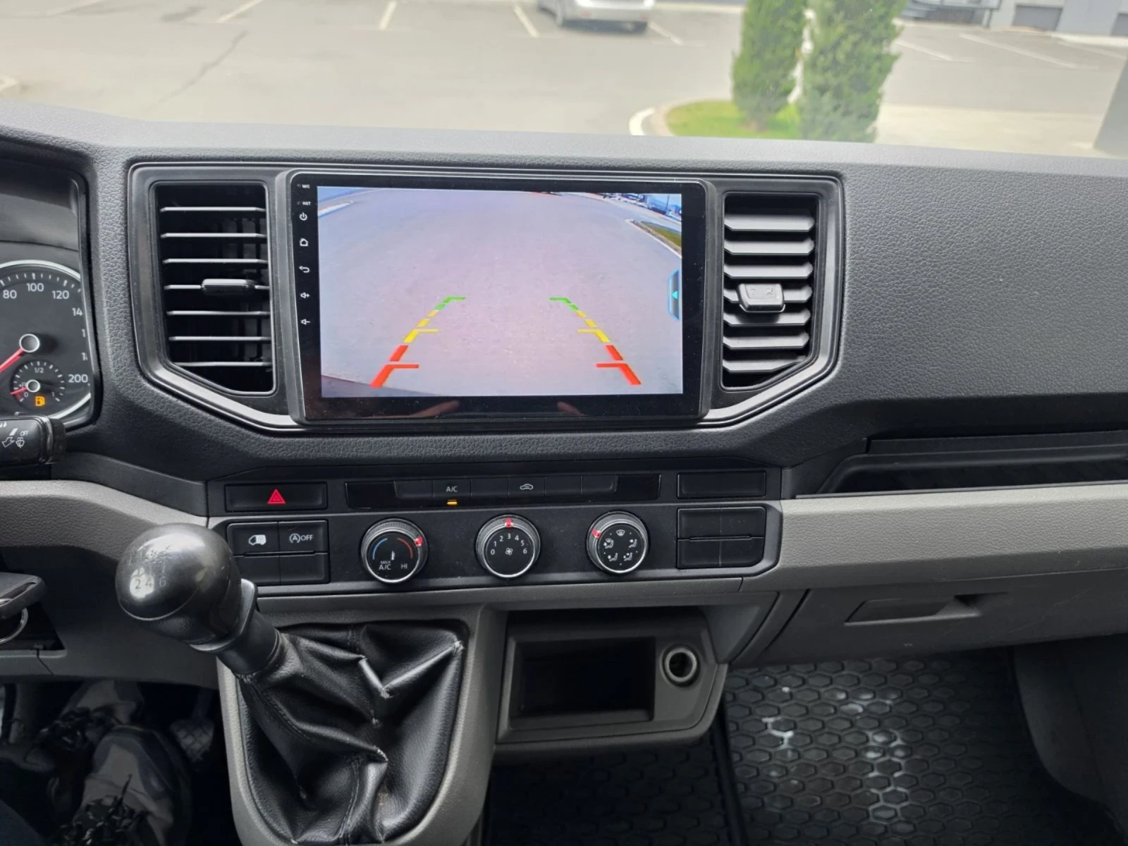 VW Crafter XXXL, NAVI, KLIMATRONIK, снимка 16 - Бусове и автобуси - 53953102