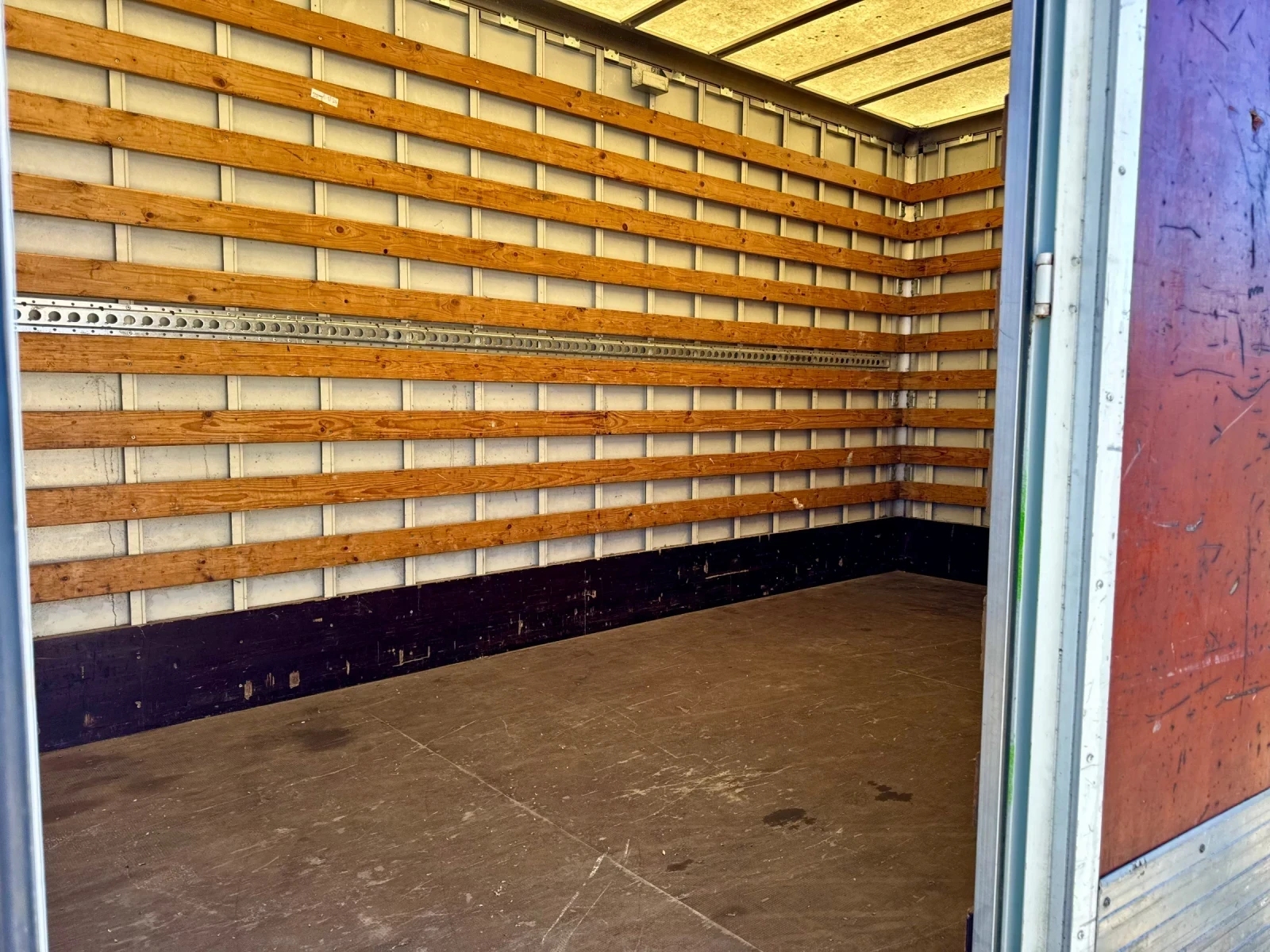 Iveco Daily ПАДАЩ БОРД* СТРАНИЧНА ВРАТА* до 3.5т* СЕРВИЗНА ИСТ, снимка 14 - Бусове и автобуси - 54179733