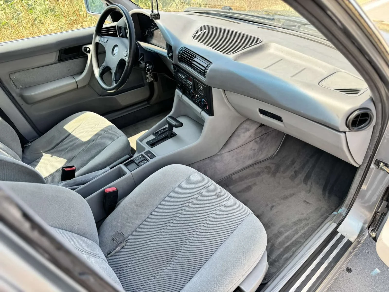 VW T5 ДЪЛГА БАЗА , снимка 13 - Бусове и автобуси - 55251602