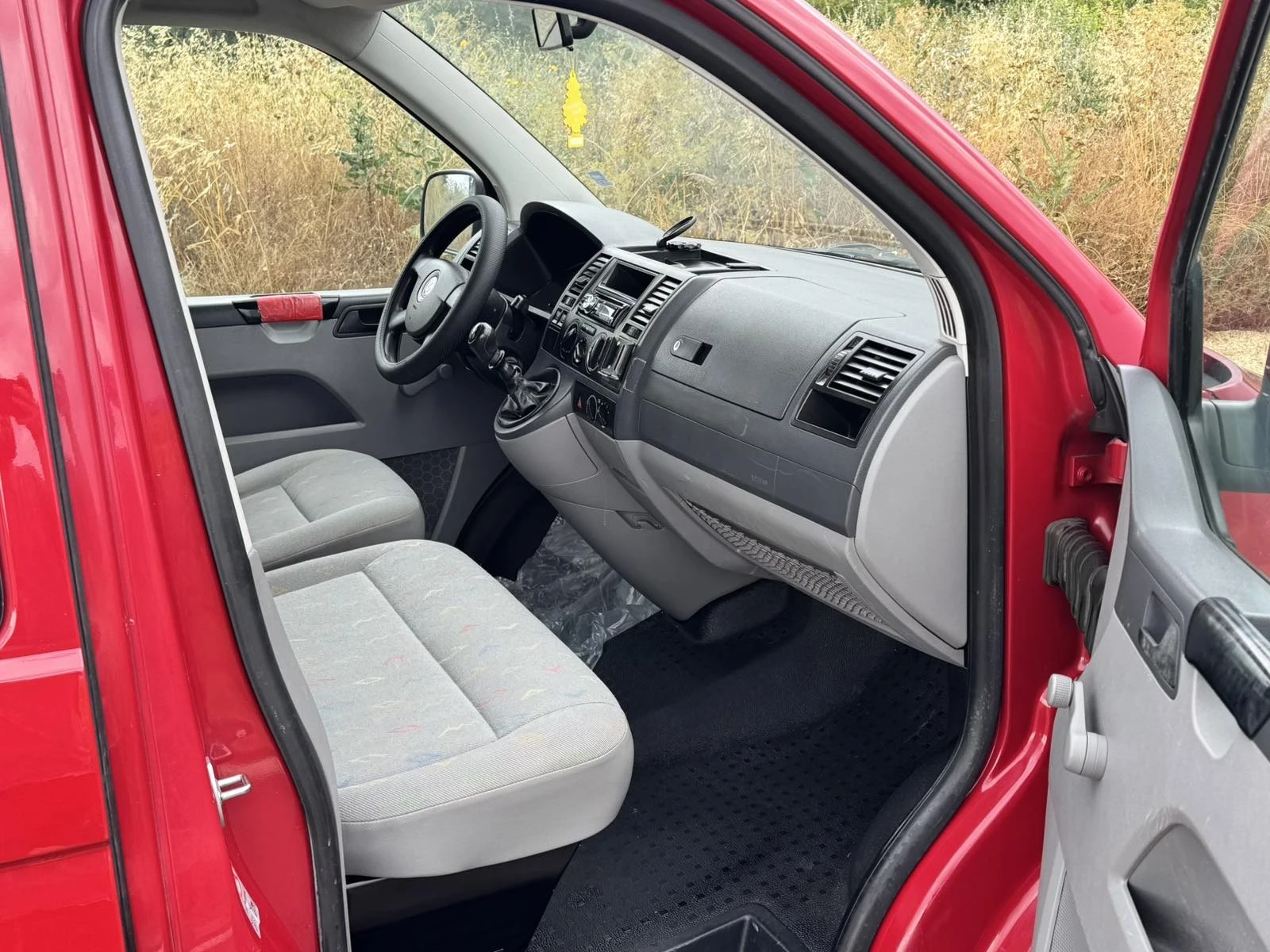 VW T5 ДЪЛГА БАЗА , снимка 14 - Бусове и автобуси - 55251602