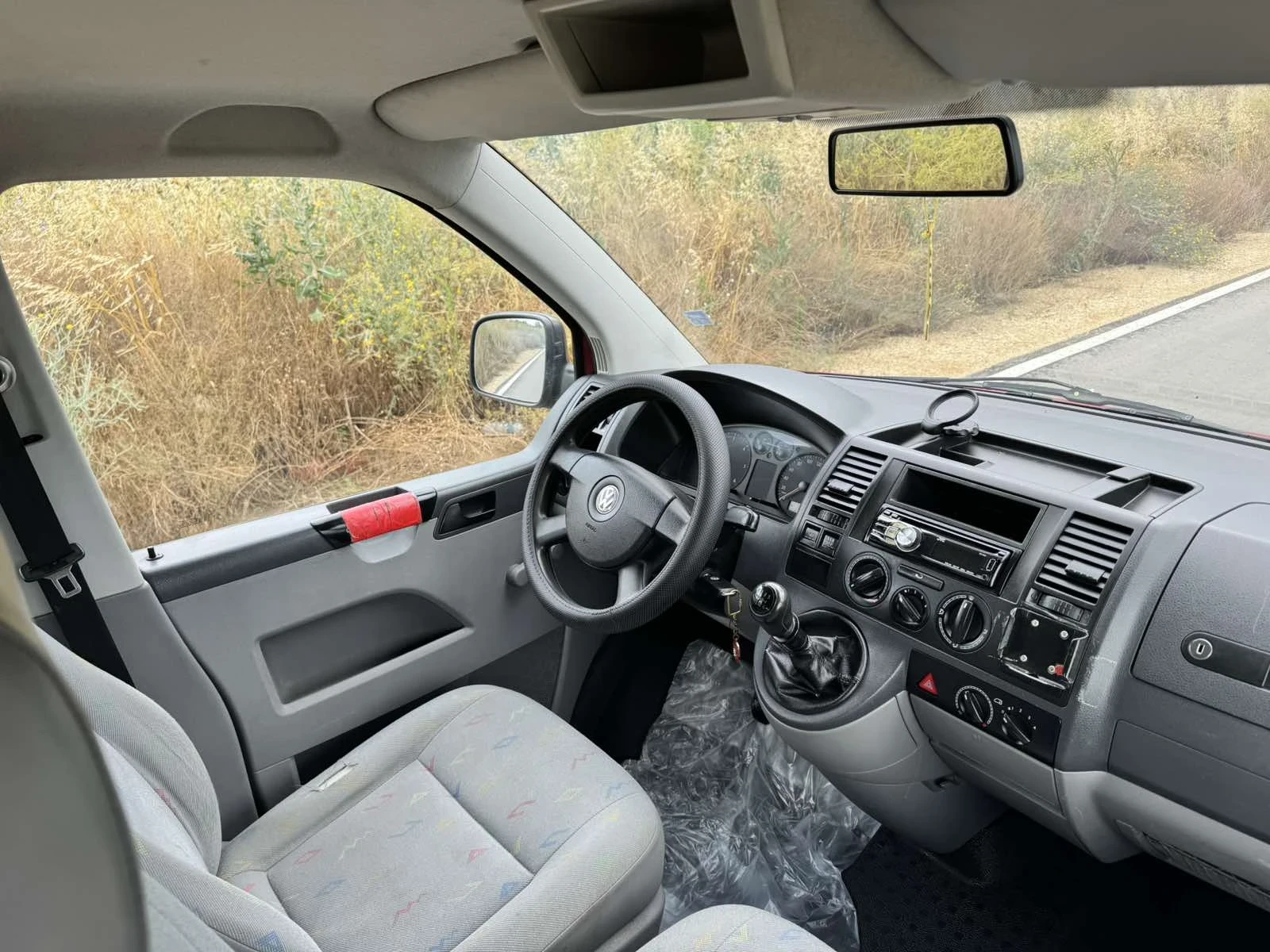 VW T5 ДЪЛГА БАЗА , снимка 12 - Бусове и автобуси - 55251602