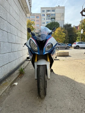 ����� �� �������� �� BMW S S1000RR