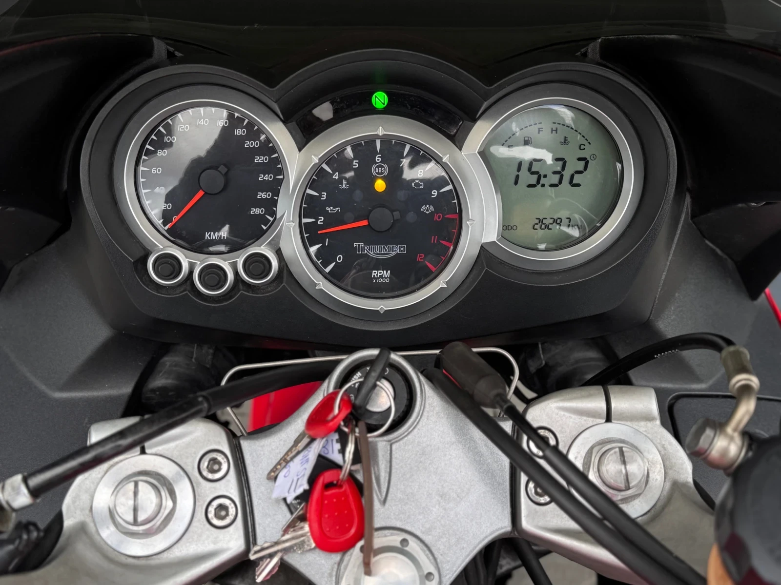 Triumph Sprint ST 26 297   | Mobile.bg   13