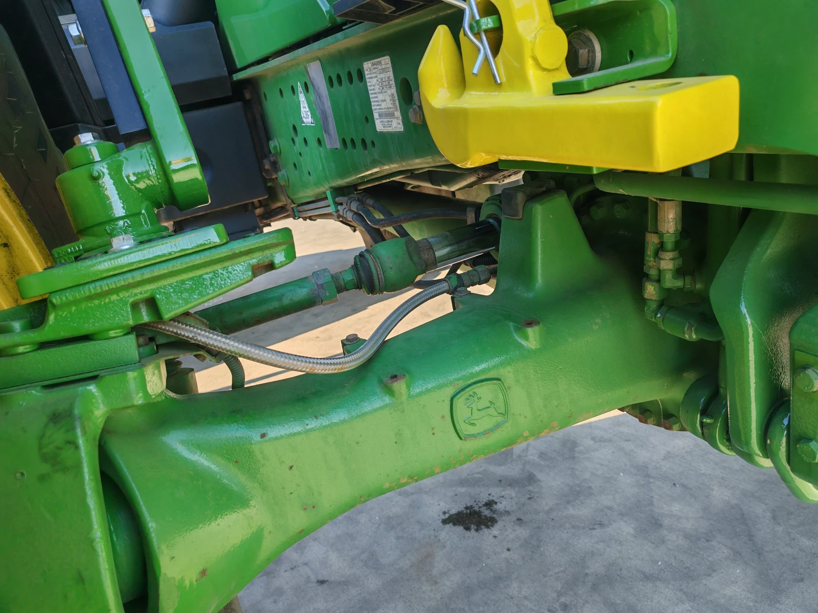Трактор John Deere 6210R лизинг с първоначална вноска 20 %, снимка 17 - Селскостопанска техника - 55062803