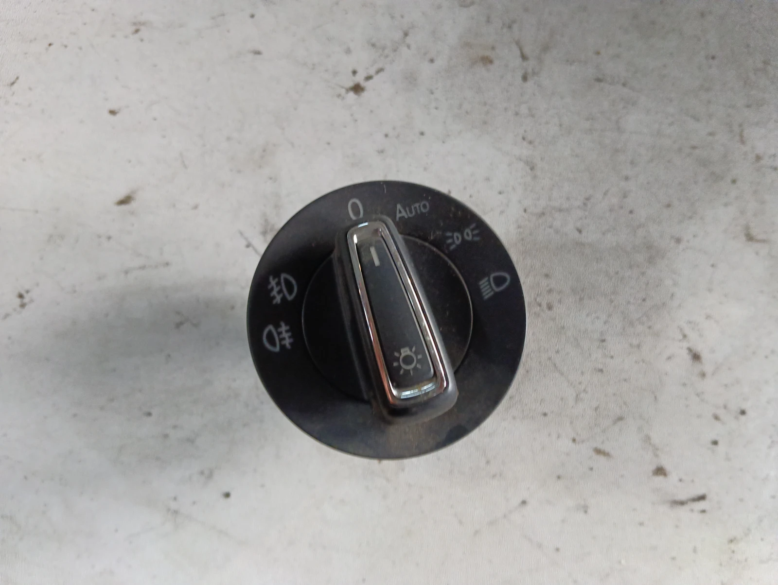 копче фар 5G0941431AF Seat Leon