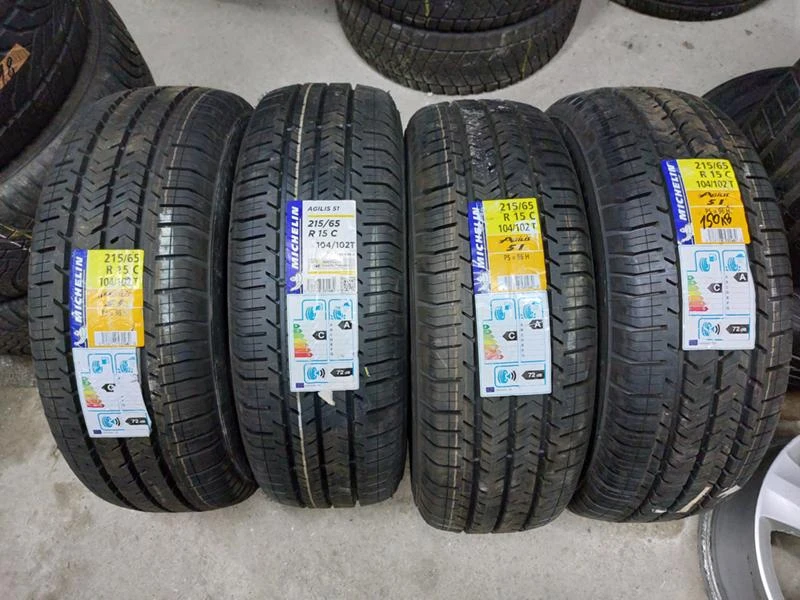 Гуми Летни 215/65R15, снимка 1 - Гуми и джанти - 36261602