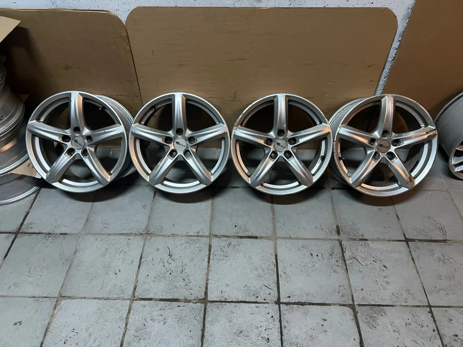 Джанти, снимка 6 - Гуми и джанти - 53852338