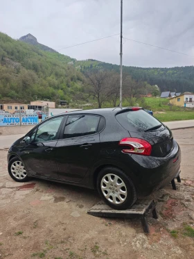 Peugeot 208 1.2I НОВ ВНОС, снимка 6