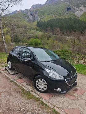 Peugeot 208 1.2I НОВ ВНОС, снимка 1