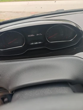 Peugeot 208 1.2I НОВ ВНОС, снимка 10