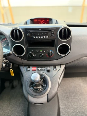 Peugeot Partner 1.6HDi~90hp~КЛИМАТИК, снимка 12