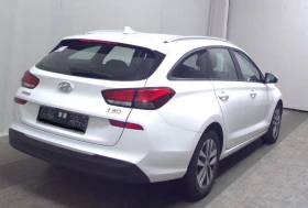 Hyundai I30 1.6CRDI Комби Камера ЛИЗИНГ, снимка 3