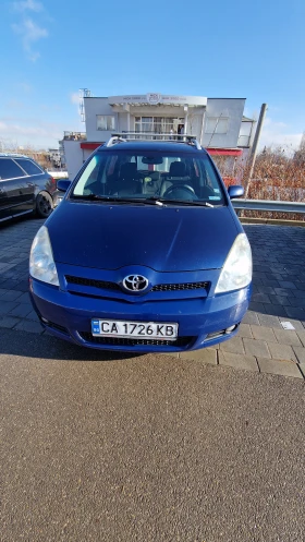 Toyota Corolla verso, снимка 3