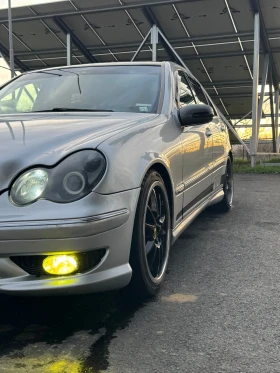 Mercedes-Benz C 320, снимка 3