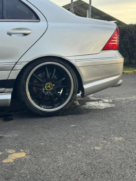 Mercedes-Benz C 320, снимка 9
