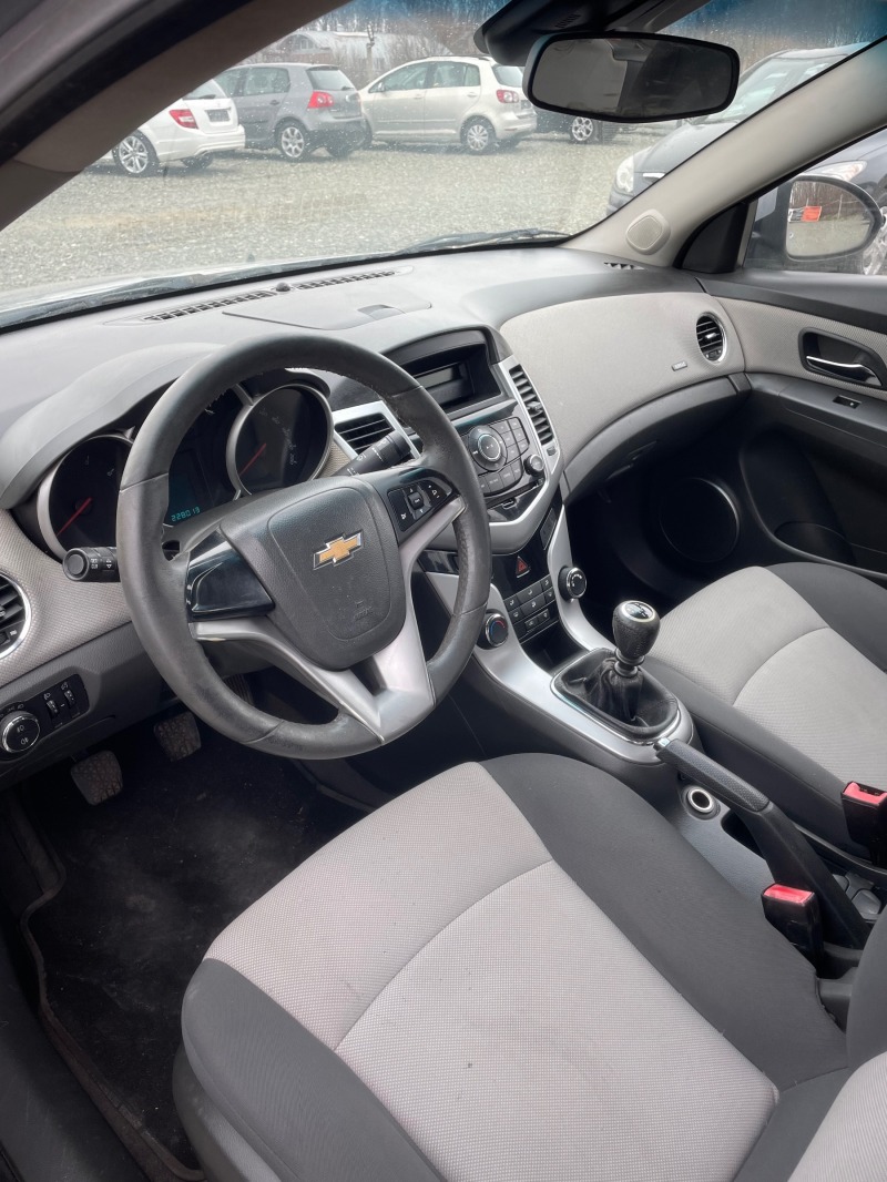 Chevrolet Cruze 1.6 LPG, снимка 7 - Автомобили и джипове - 44967755