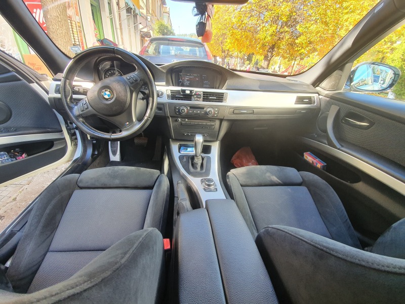 BMW 330 xDrive, снимка 8 - Автомобили и джипове - 45455762