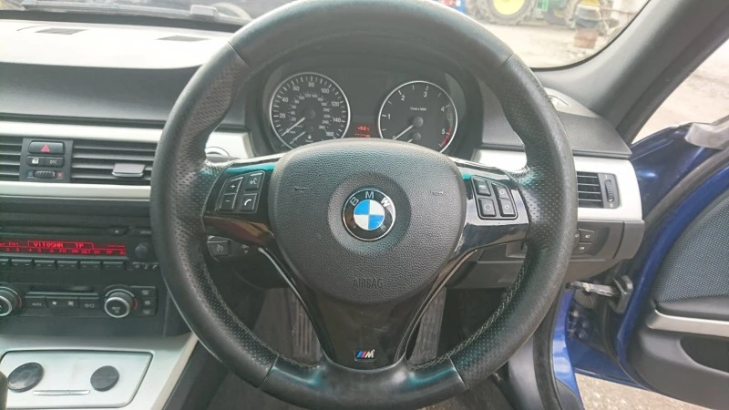 BMW 320 М спорт, снимка 12 - Автомобили и джипове - 47310056