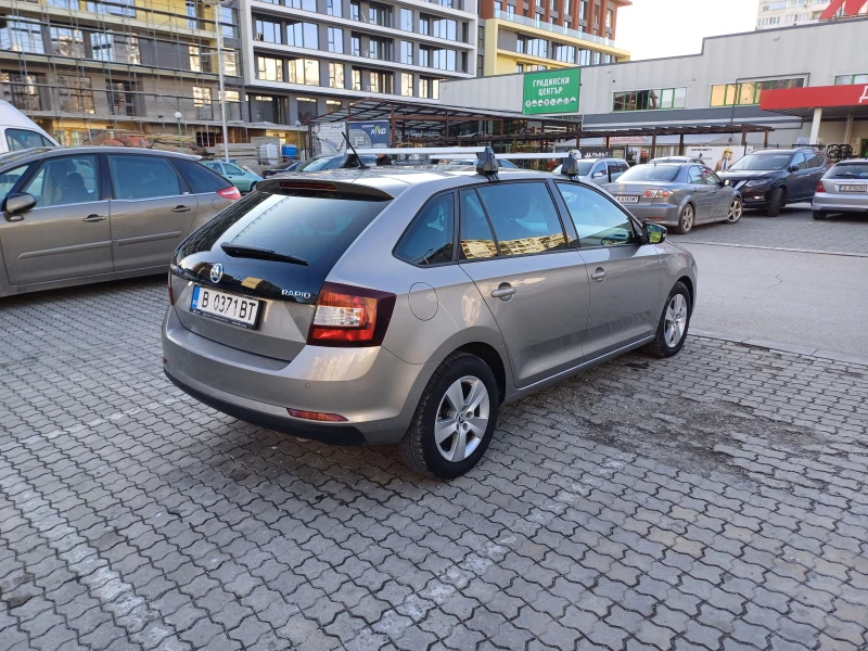 Skoda Rapid, снимка 3 - Автомобили и джипове - 48575359