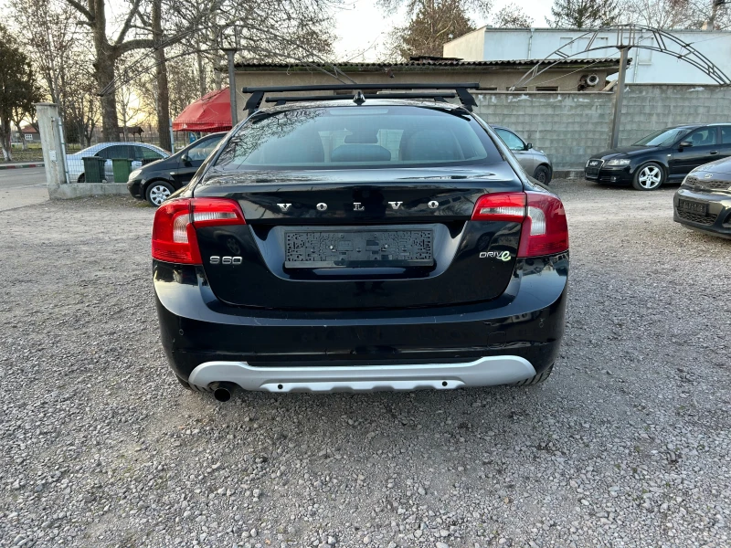 Volvo S60 1.6d R-LINE, снимка 6 - Автомобили и джипове - 49041978