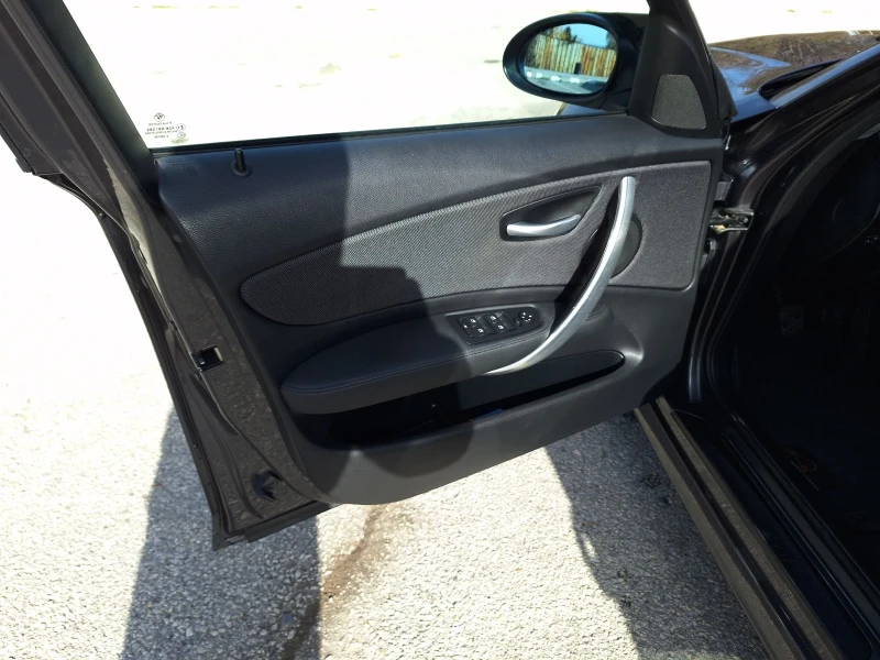 BMW 118 2.0 i 143 ks 152 000km, снимка 9 - Автомобили и джипове - 52498501