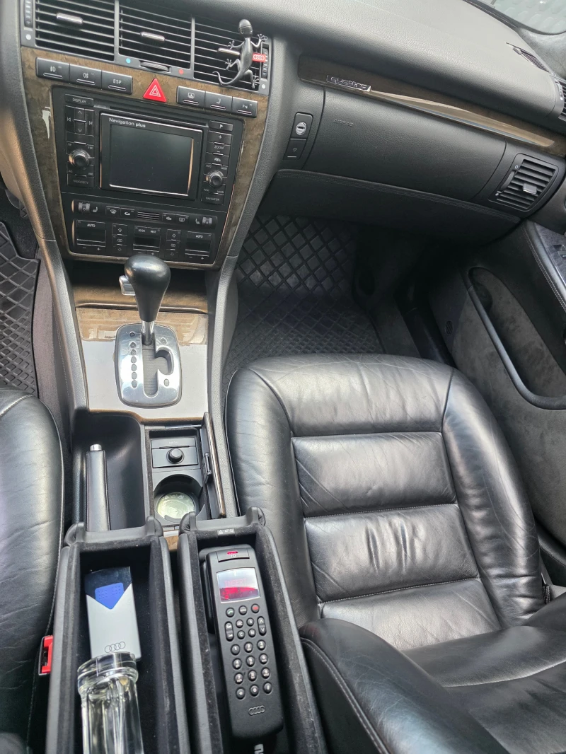 Audi S8 141000km! Youngtimer УНИКАТ, снимка 15 - Автомобили и джипове - 49813304
