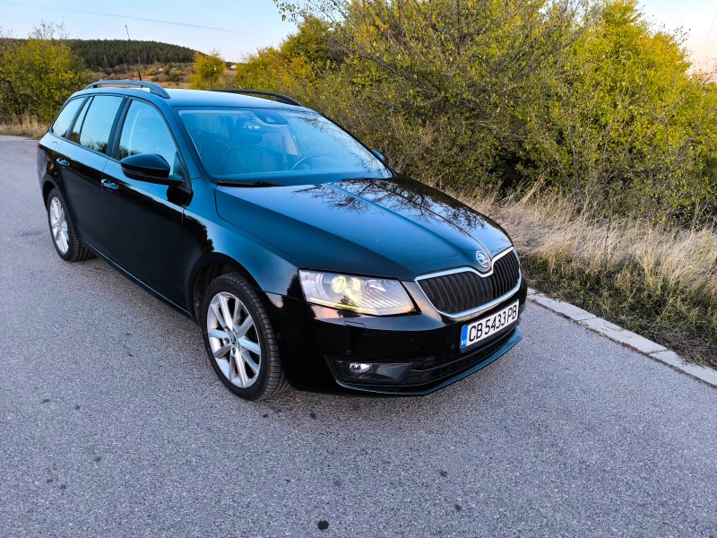 Skoda Octavia, снимка 5 - Автомобили и джипове - 52109745