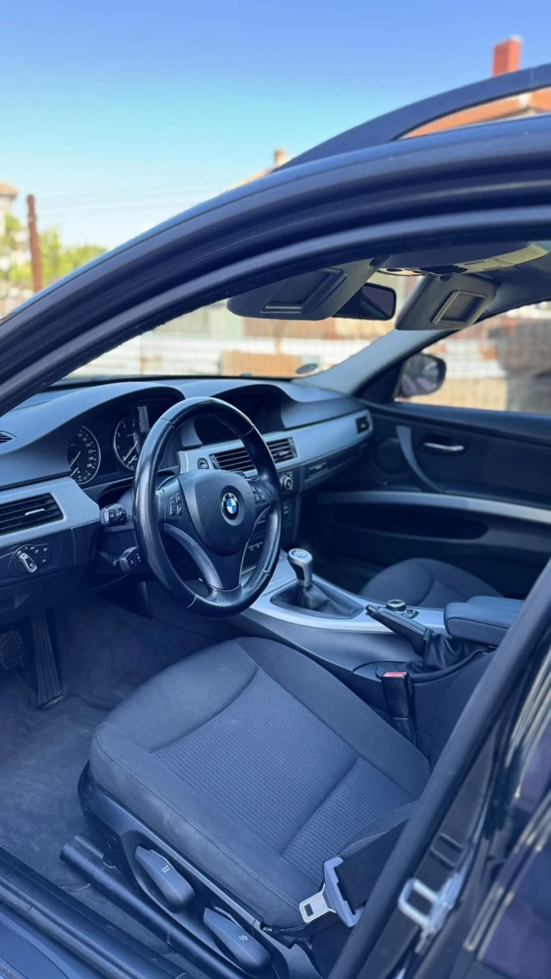 BMW 320, снимка 9 - Автомобили и джипове - 52448217