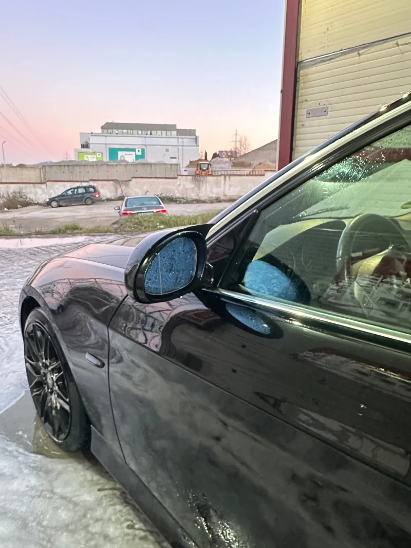 BMW 330 330d X-Drive, снимка 8 - Автомобили и джипове - 52640352