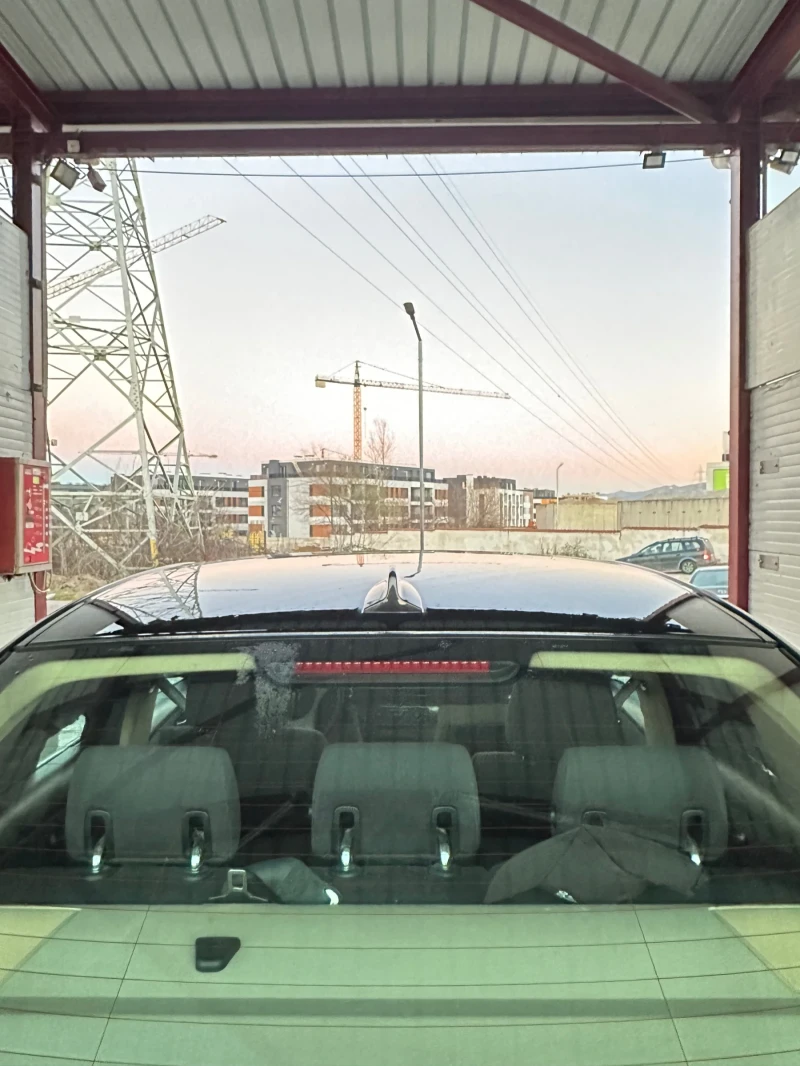 BMW 330 330d X-Drive, снимка 11 - Автомобили и джипове - 52640352