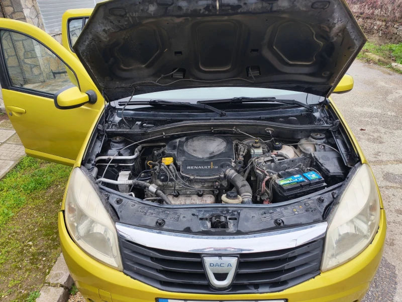 Dacia Sandero, снимка 2 - Автомобили и джипове - 52699331