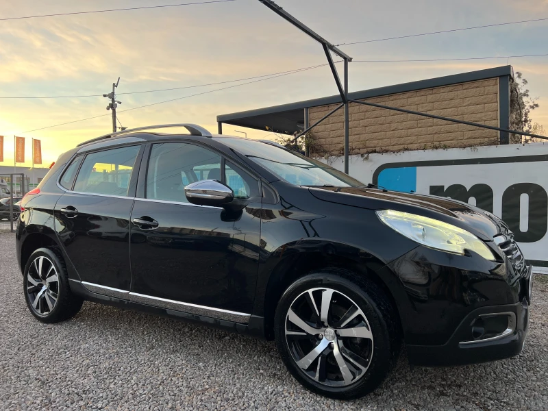 Peugeot 2008 1.2 PureTech 130к.с./ALLURE/NAVI/РЕАЛЕН ПРОБЕГ    , снимка 3 - Автомобили и джипове - 52711910