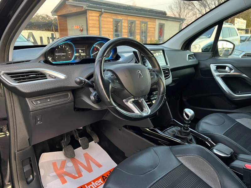 Peugeot 2008 1.2 PureTech 130к.с./ALLURE/NAVI/РЕАЛЕН ПРОБЕГ    , снимка 9 - Автомобили и джипове - 52711910