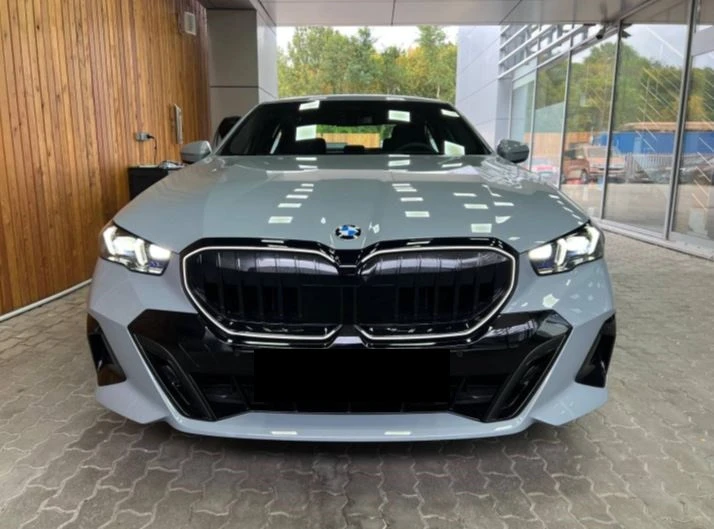 BMW 540 d xDrive M Sport, снимка 3 - Автомобили и джипове - 48427599