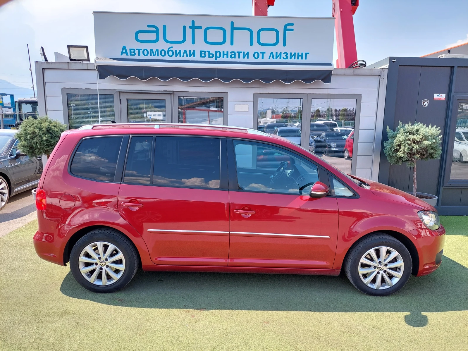 VW Touran 2.0TDI/140k.c./6MT - изображение 5