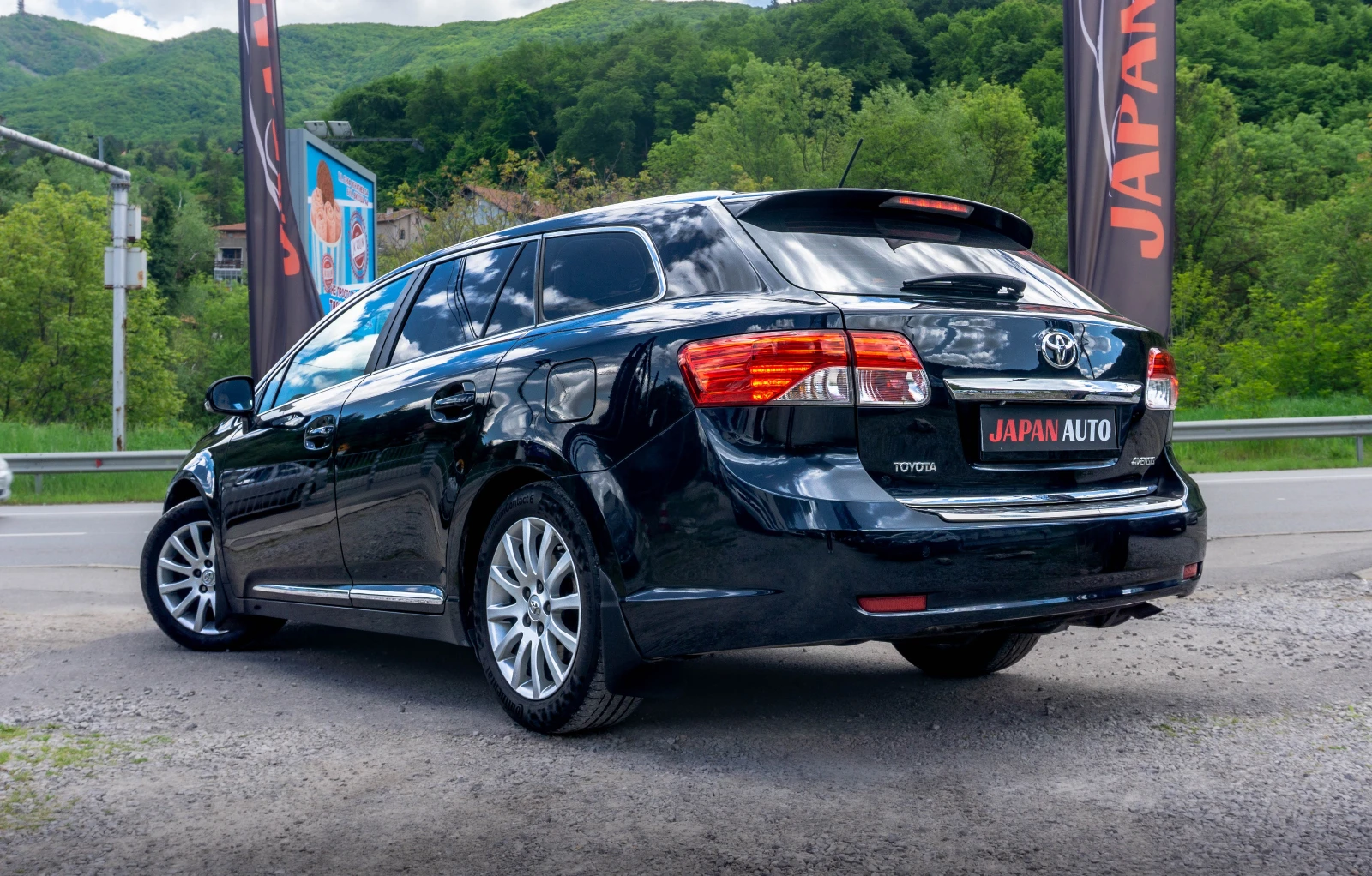 Toyota Avensis 1.8i 147HP СУПЕР СЪСТОЯНИЕ! ГАРАНЦИЯ 3м ИЛИ 3000км - изображение 6