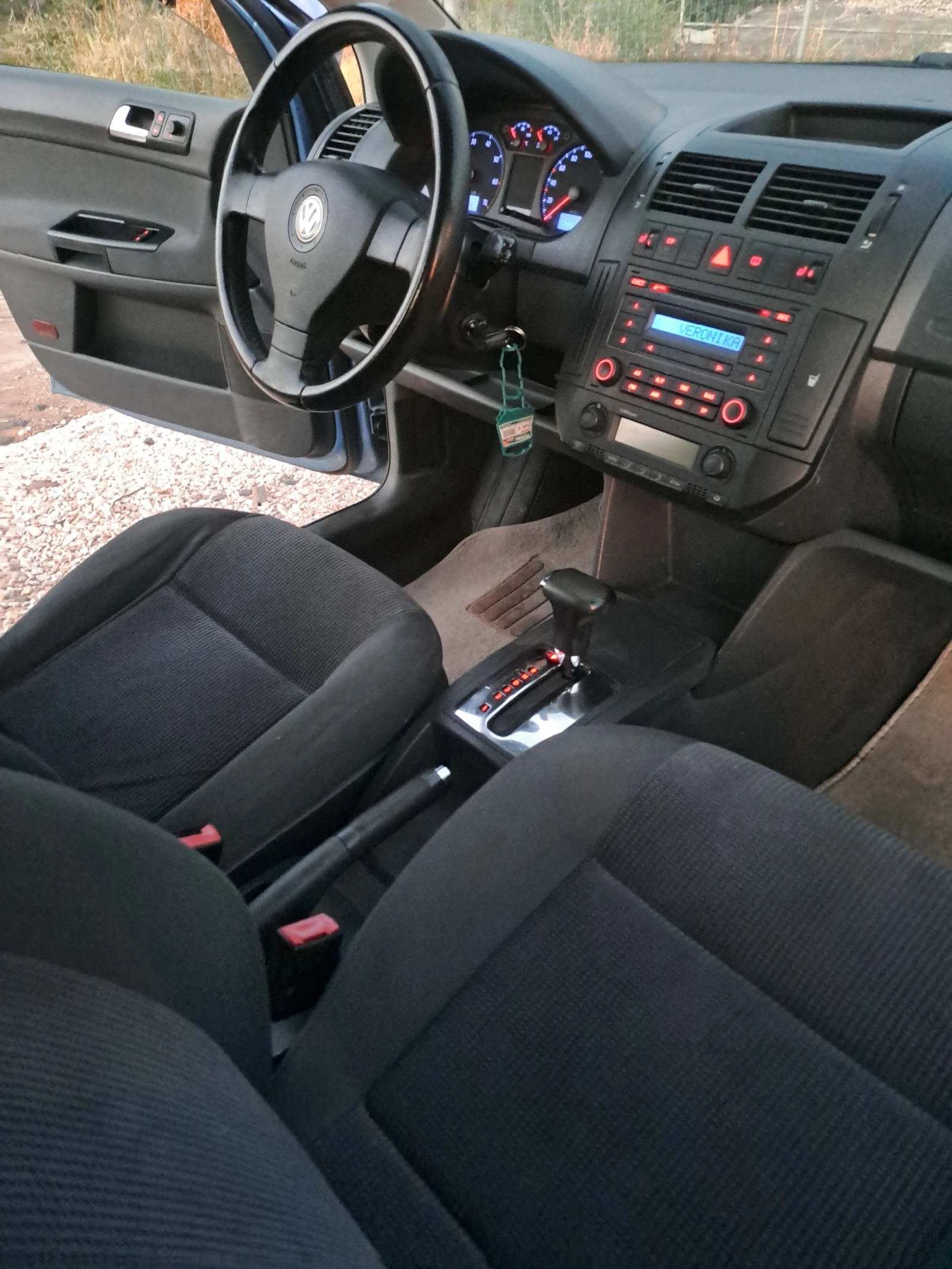 VW Polo  - изображение 10