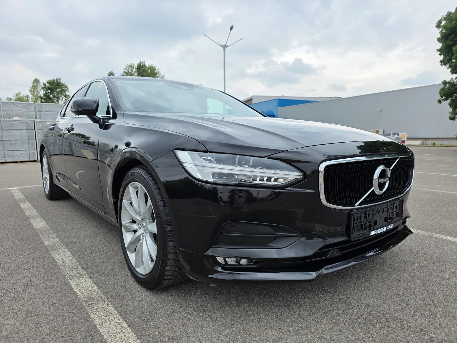 Volvo S90 D4 - изображение 2