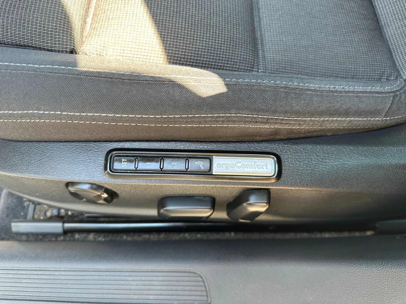 VW Passat 2.0tdi 150kc - изображение 10