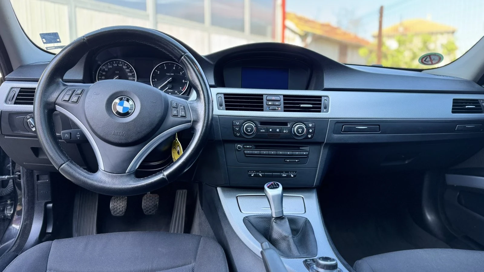 BMW 320 | Mobile.bg   7