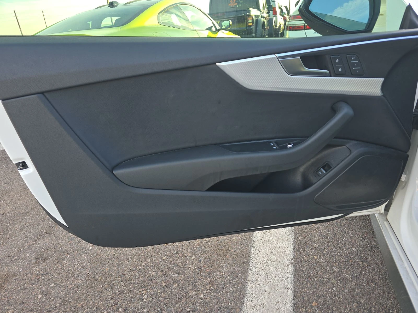 Audi A5 * PREMIUM* MEMORY* PANO* PODGREV - изображение 10