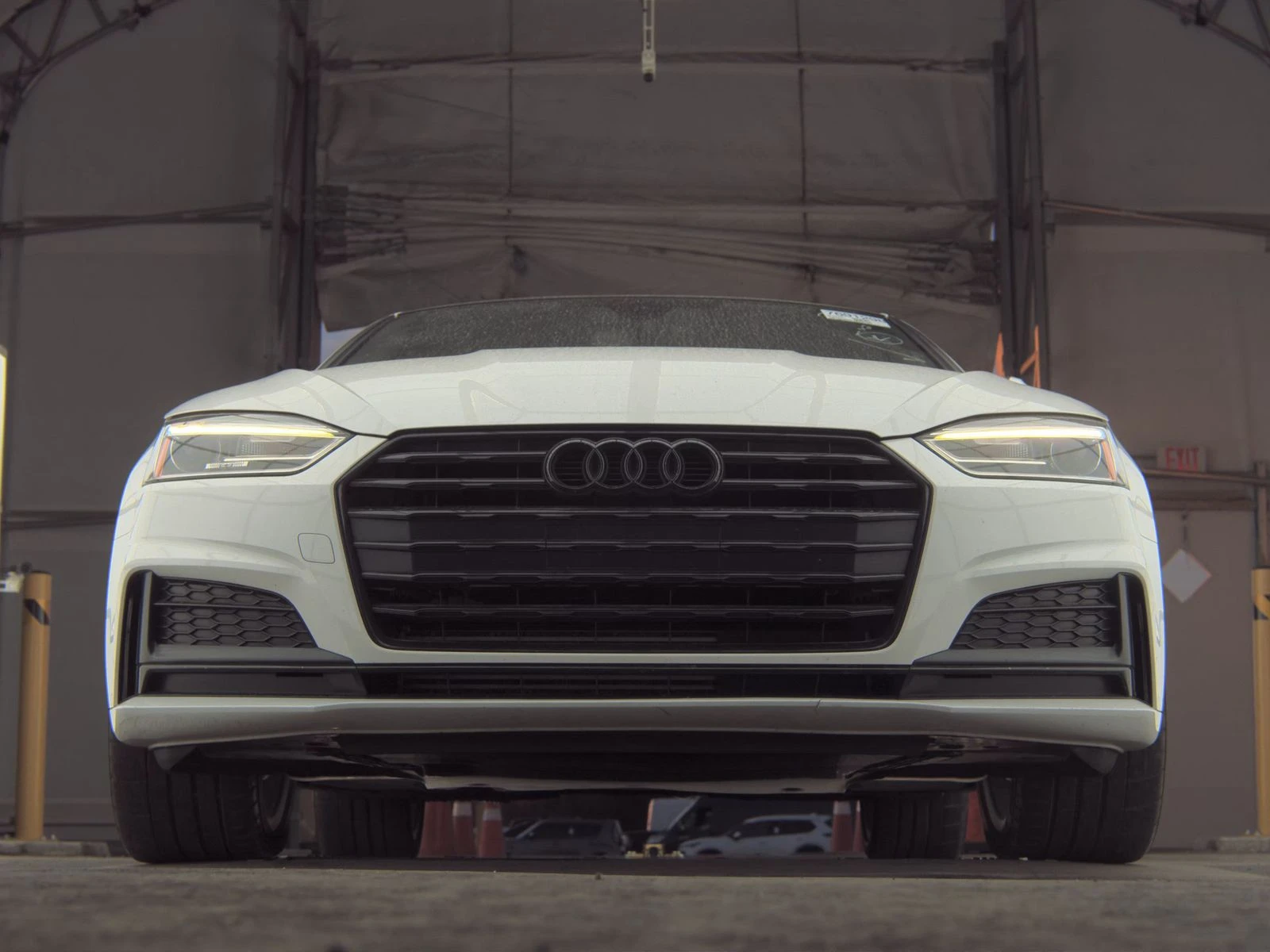 Audi A5 * PREMIUM* MEMORY* PANO* PODGREV - изображение 6