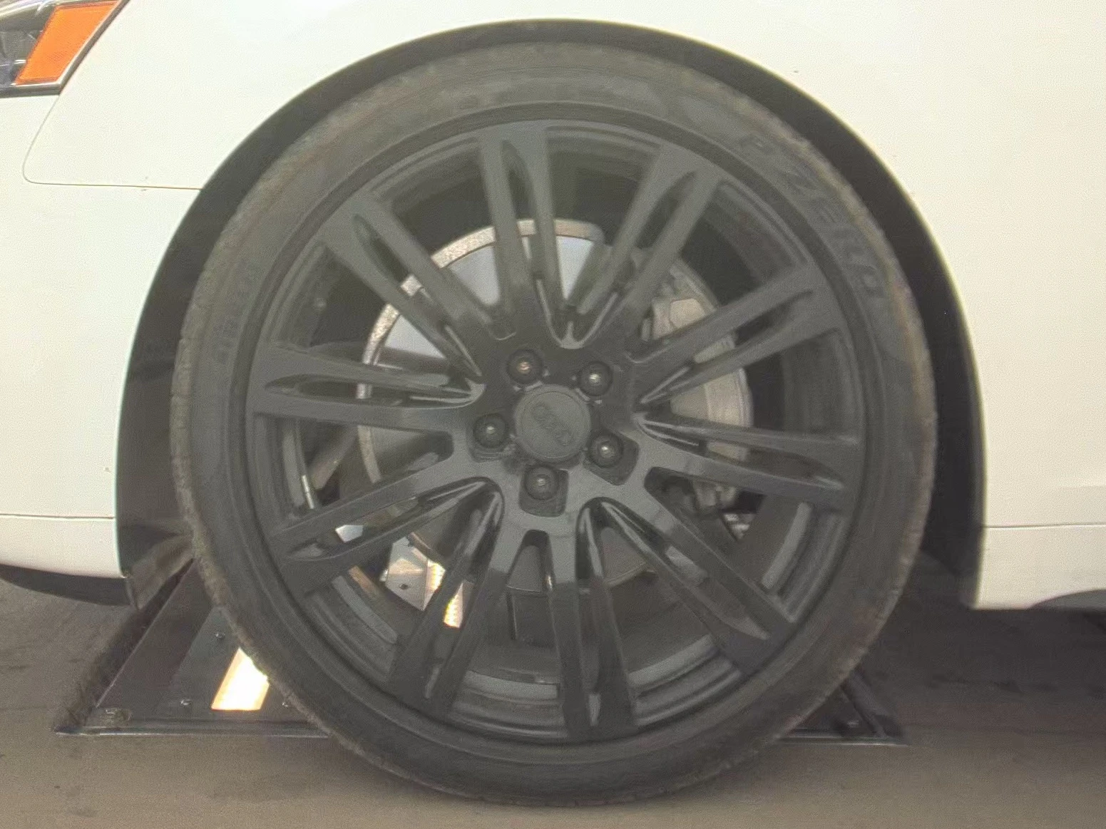 Audi A5 * PREMIUM* MEMORY* PANO* PODGREV - изображение 9