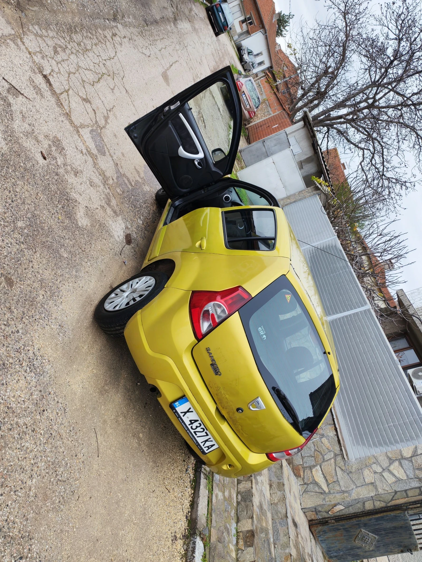 Dacia Sandero  - изображение 6